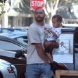 Exclusif - L'acteur Jesse Williams est allé déjeuner avec ses enfants Sadie et Maceo, dont il tente d'obtenir la garde après son divorce. Le 21 juillet 2017