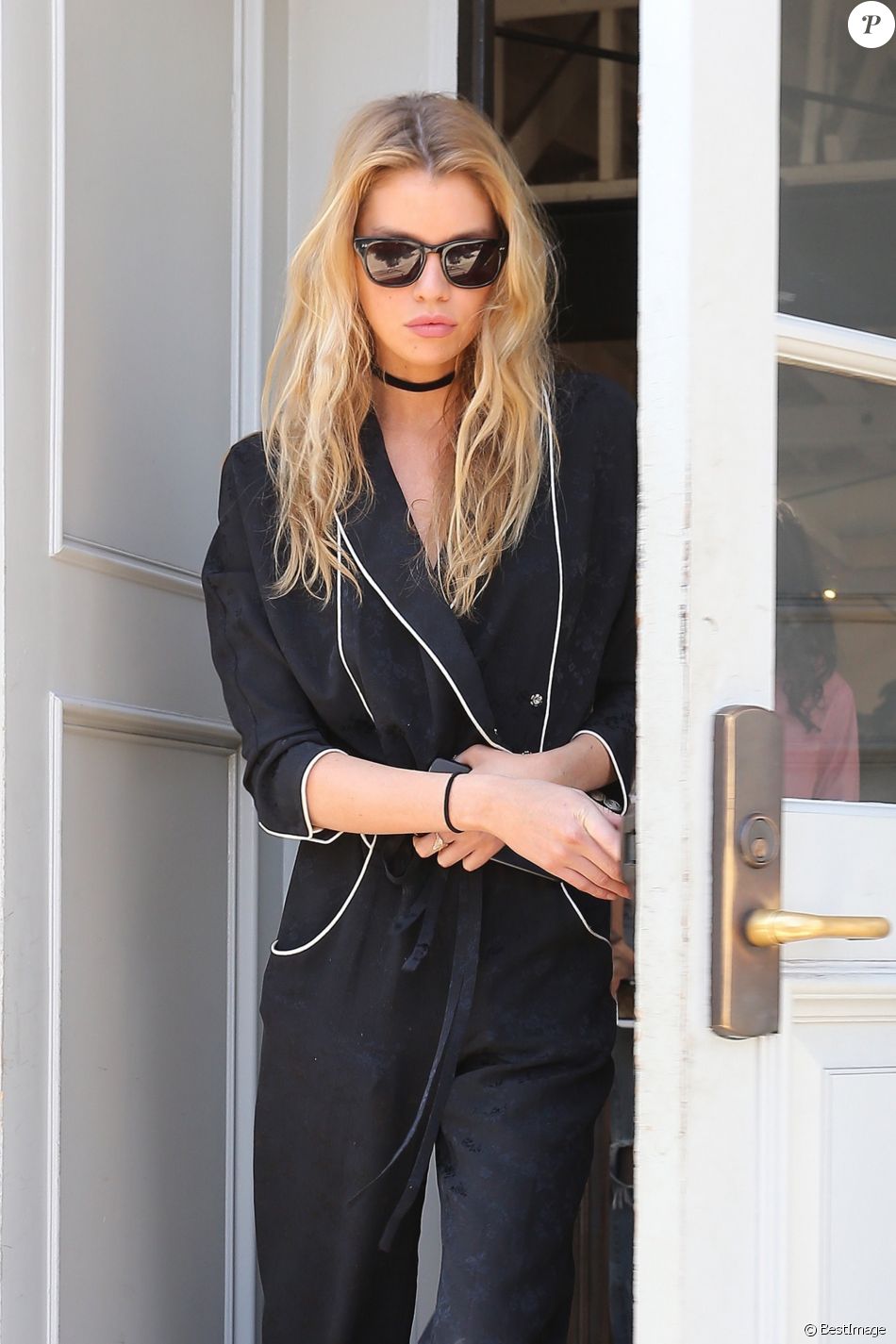 Kristen Stewart et sa compagne Stella Maxwell sont allées déjeuner chez