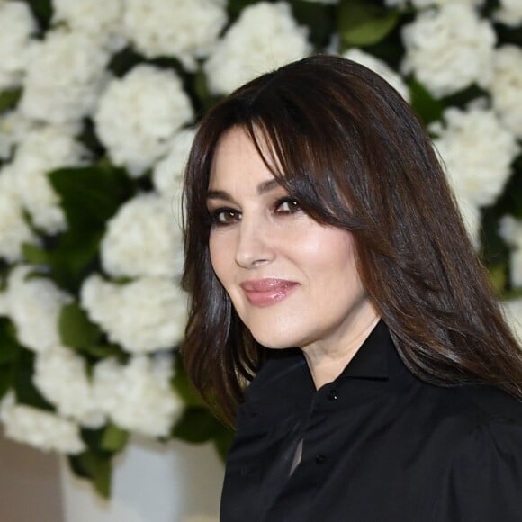 Monica Bellucci lors du 69e Gala de la Croix-Rouge monégasque dans la Salle des Étoiles du Sporting à Monaco, le 28 juillet 2017. © Bruno Bebert/Bestimage