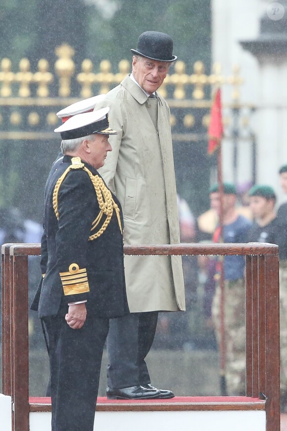 Le prince Philip, duc d'Edimbourg, a accompli la dernière mission - la 22 220e - de sa carrière royale de 65 années le 2 août 2017 au palais de Buckingham à Londres, à l'occasion d'une parade des Royal Marines, la Captain General's Parade, marquant la fin du 1664 Global Challenge, une initiative caritative.