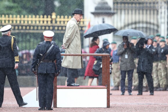 Le prince Philip, duc d'Edimbourg, a accompli la dernière mission - la 22 220e - de sa carrière royale de 65 années le 2 août 2017 au palais de Buckingham à Londres, à l'occasion d'une parade des Royal Marines, la Captain General's Parade, marquant la fin du 1664 Global Challenge, une initiative caritative.