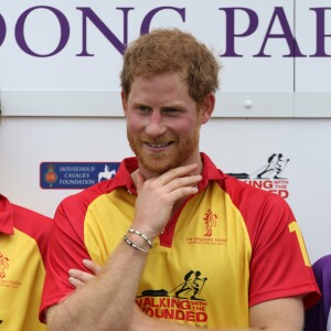 Le prince William, duc de Cambridge et le prince Harry participent au tournoi de polo "The Jerudong Park Trophy" au club de Cirencester et sortent vainqueur du match à Cirencester le 15 juillet 2017