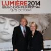 Gérard Collomb et sa femme Caroline - Hommage à l'actrice américaine Faye Dunaway lors de la soirée d'ouverture du 6ème Festival Lumière à Lyon, avec la projection de Bonnie and Clyde d'Arthur Penn, le 13 octobre 2014.