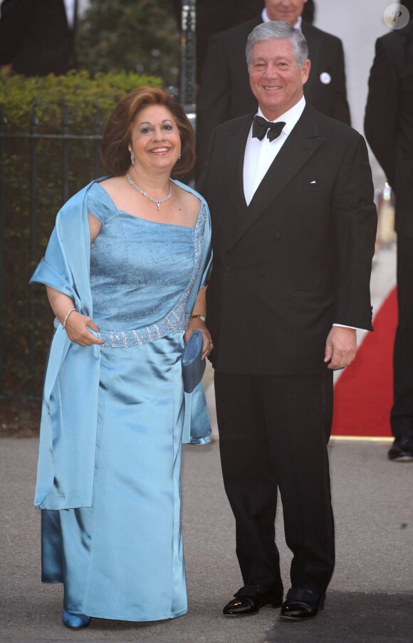 Le prince héritier Alexander de Serbie et la princesse Katherine à Londres à la veille du mariage du prince William et de Kate Middleton le 28 avril 2011.