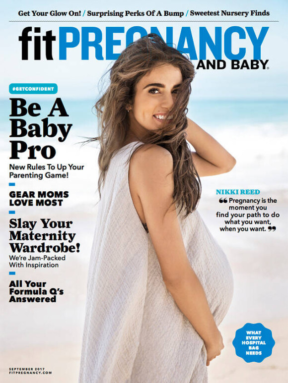 Nikki Reed en couverture de Fit Pregnancy.