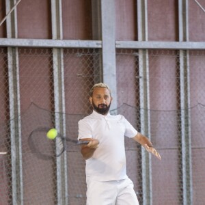 Exclusif - Actuellement en vacances dans sa villa à Cannes, Cyril Hanouna a disputé un match de tennis lors du tournoi de l'US Cagnes à Cagnes-sur-Mer le 3 aout 2017. © Dominique Agius/Bestimage