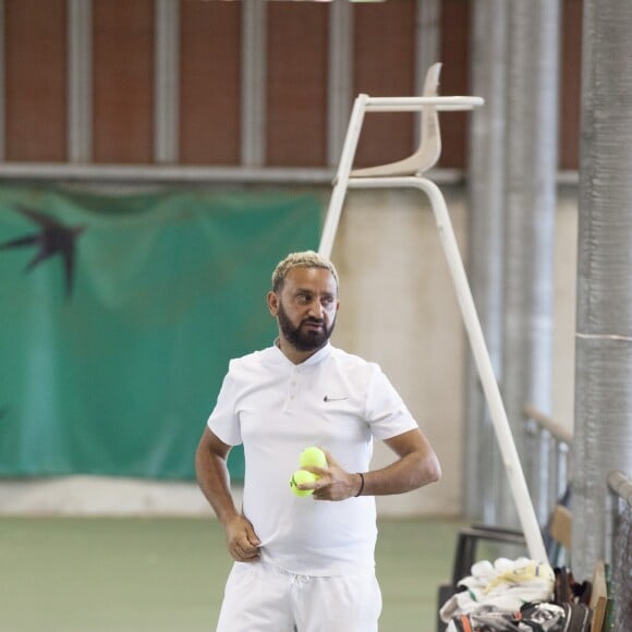 Exclusif - Actuellement en vacances dans sa villa à Cannes, Cyril Hanouna a disputé un match de tennis lors du tournoi de l'US Cagnes à Cagnes-sur-Mer le 3 aout 2017. © Dominique Agius/Bestimage