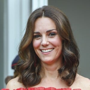 Le prince William, duc de Cambridge et Catherine (Kate) Middleton, duchesse de Cambridge, à la Garden Party organisée en l'honneur de l'anniversaire de la reine Elisabeth II, dans les jardins de l'ambassade britannique à Berlin, le 19 juillet 2017.