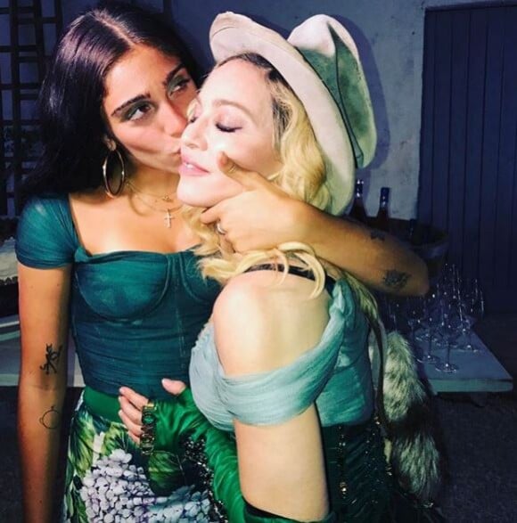 Madonna avec sa fille aînée Lourdes, lors de sa fête d'anniversaire. Instagram, août 2017.
