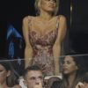 Pamela Anderson, compagne d'Adil Rami, au Stade Vélodrome à Marseille le 24 août 2017 lors du match de barrage retour d'Europa League entre l'OM et Domzale, première rencontre à laquelle elle venait assister. © Eric Etten/Bestimage