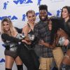 Fifth Harmony (Ally Brooke, Normani Kordei, Lauren Jauregui, Dinah Jane) avec Khalid à la soirée MTV Video Music Awards 2017 au Forum à Inglewood, le 27 août 2017.