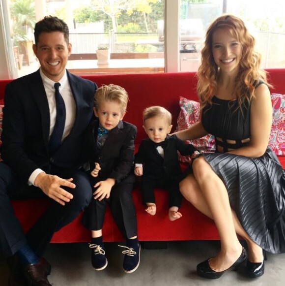 Photo de Michael Bublé, Luisana Lopilato et leurs deux garçons. Octobre 2016.