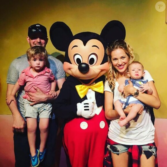 Photo de Michael Bublé, Luisana Lopilato et leurs deux garçons. Août 2016.