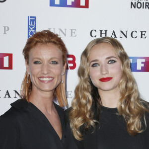 Alexandra Lamy avec sa fille Chloé Jouannet - Avant-première du film "Une chance de trop" au cinéma Gaumont Marignan à Paris, le 24 juin 2015.