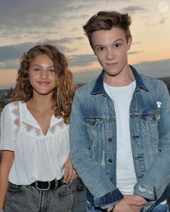 Exclusif - Lou (The Voice Kids) et Lenni-Kim - Tournage du clip de la saison 2 du dessin animé "Miraculous Lady Bug" à Paris le 31 aout 2017. © Veeren/Bestimage