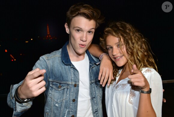 Exclusif - Lou (The Voice Kids) et Lenni-Kim - Tournage du clip de la saison 2 du dessin animé "Miraculous Lady Bug" à Paris le 31 aout 2017. © Veeren/Bestimage