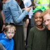 Le prince Harry visitait avec son frère le prince William, le 5 septembre 2017, le comité de soutien aux victimes de l'incendie de la tour Grenfell, à Londres.