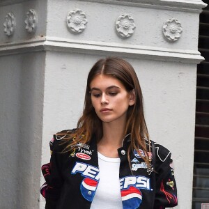 Kaia Gerber est allée faire des essayages chez le créateur Alexander Wang en préparation du défilé de mode de la Fashion week à New York, le 6 septembre 2017.