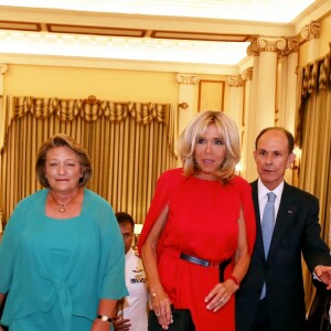 La Première Dame Vlassia Pavlopoulou-Peltsemi, la Première Dame Brigitte Macron (Trogneux) - Dîner d'Etat en l'honneur du président de la République française et sa femme la Première Dame au Palais présidentiel d'Athènes, Grèce, le 7 septembre 2017. © Dominique Jacovides/Bestimage