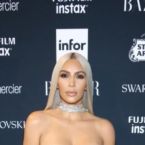 Kim Kardashian assiste à la soirée "Harper's Bazaar Icons by Carine Roitfeld" organisée au Plaza Hotel de New York, le 8 septembre 2017.