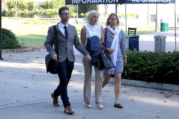Lorraine Gilles, l'ancienne nounou de Mel B et Stephen Belafonte, arrive au tribunal pour témoigner lors du jugement de leur divorce à Van Nuys le 8 septembre 2017.