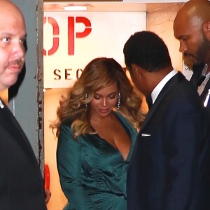 Jay-Z et sa femme Beyonce à la sortie de la 3ème soirée caritative annuelle Diamond Ball à Cipriani Wall Street à New York.