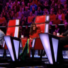 Jenifer, stylée dans "The Voice Kids 4" sur TF1 le 16 septembre 2017. Ici avec les autres coachs.
