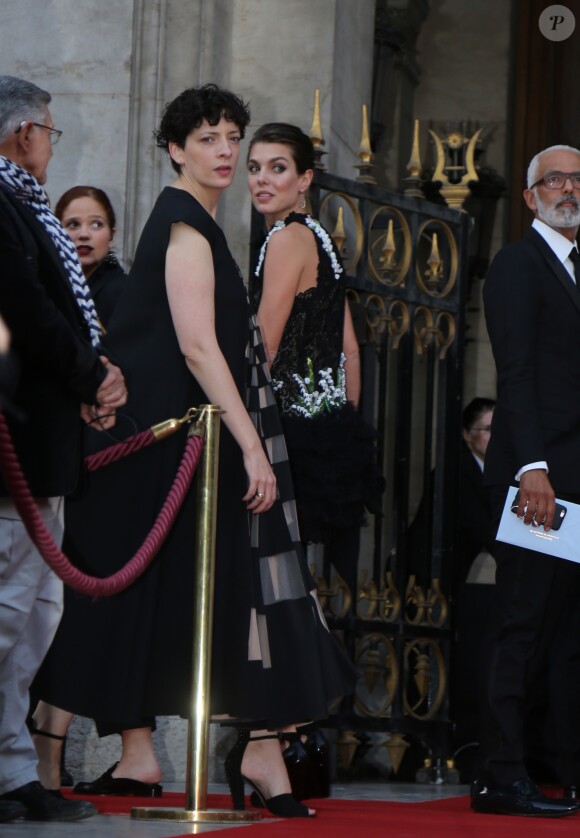 Charlotte Casiraghi - Arrivée au gala d'ouverture de la saison de danse 2017/2018 du ballet de l’Opéra National de Paris au l'opéra Garnier à Paris, France, le 21 septembre 2017. © Agence/Bestimage