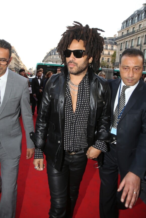 Lenny Kravitz - Arrivée au gala d'ouverture de la saison de danse 2017/2018 du ballet de l’Opéra National de Paris au l'opéra Garnier à Paris, France, le 21 septembre 2017. © Agence/Bestimage