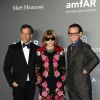 Kenneth Cole, Anna Wintour, Hamish Bowles au photocall de l'amfAR 2017 à Milan, le 21 septembre 2017.