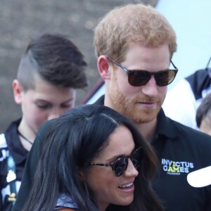 Première apparition officielle du prince Harry et sa compagne Meghan Markle dans les tribunes de la finale de tennis à la troisième édition des Invictus Games à Toronto, Ontario, Canada, le 25 septembre 2017. 