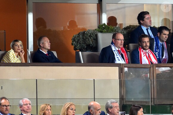 Vadim Vasilyev, le prince Albert II de Monaco et son neveu Pierre Casiraghi lors du match de Ligue des Champions entre l'AS Monaco et FC Porto au Stade Louis II à Monaco, le 26 septembre 2017. © Bruno Bebert/Bestimage