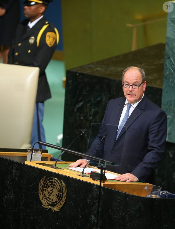 Le prince Albert II de Monaco lors de son discours devant la 72e assemblée générale des Nations unies à New York le 19 septembre 2017. © Morgan Dessales / Bestimage USA