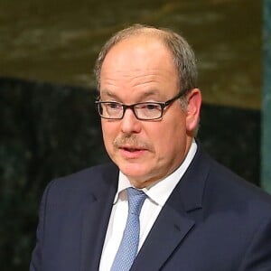 Le prince Albert II de Monaco lors de son discours devant la 72e assemblée générale des Nations unies à New York le 19 septembre 2017. © Morgan Dessales / Bestimage USA