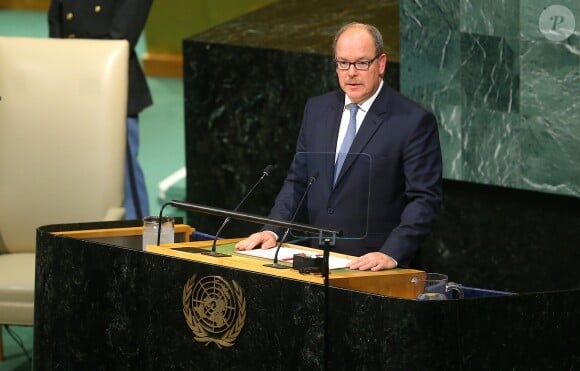 Le prince Albert II de Monaco lors de son discours devant la 72e assemblée générale des Nations unies à New York le 19 septembre 2017. © Morgan Dessales / Bestimage USA