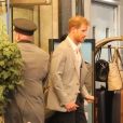 Exclusif - Le prince Harry quitte son hôtel à Toronto le 30 septembre 2017.