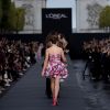 Thylane Blondeau - Défilé de mode L'Oréal Paris sur l'avenue des Champs-Elysées lors de la fashion week à Paris, le 1er octobre 2017. © Cyril Moreau / Bestimage
