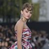 Thylane Blondeau - Défilé de mode L'Oréal Paris sur l'avenue des Champs-Elysées lors de la fashion week à Paris, le 1er octobre 2017. © Olvier Borde / Bestimage