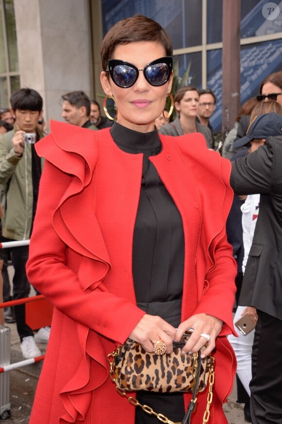 Cristina Cordula - Défilé Giambattista Valli, collection prêt-à-porter printemps-été 2018 à Paris. Le 2 octobre 2017.