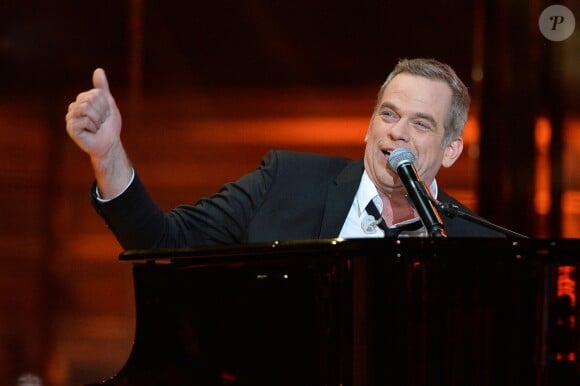 Le chanteur Garou (parrain du Télé­thon 2016) - 30ème édition du Téléthon 2016 (AFMTéléthon) à l'hippodrome de Longchamp à Paris, France, le 3 décembre 2016.© Coadic Guirec/Bestimage