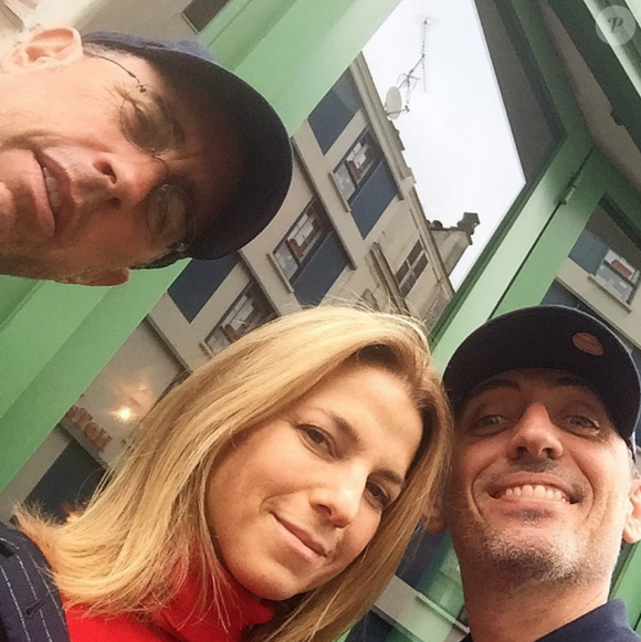 Gad Elmaleh, Jerry Seinfeld et sa femme Jesse à Paris, le 1er octobre 2017.