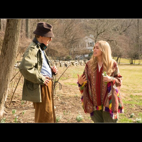 Miley Cyrus dans "Crisis in Six Scenes" de et avec Woody Allen, Amazon, 2017.