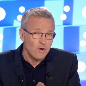 Laurent Ruquier prend la parole suite à l'affaire Christine Angot - Sandrine Rousseau. Emission "On n'est pas couché" sur France 2. Le 7 octobre 2017.