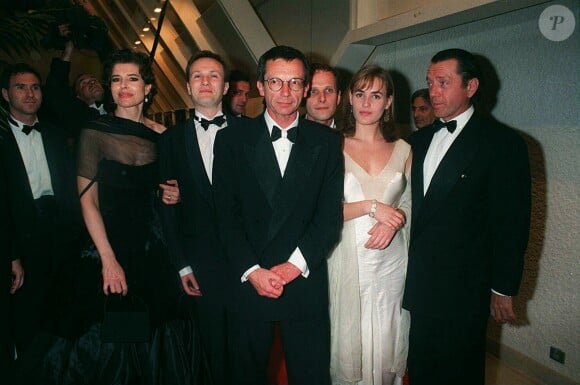 L'équipe du film Ridicule au Festival de Cannes 1996