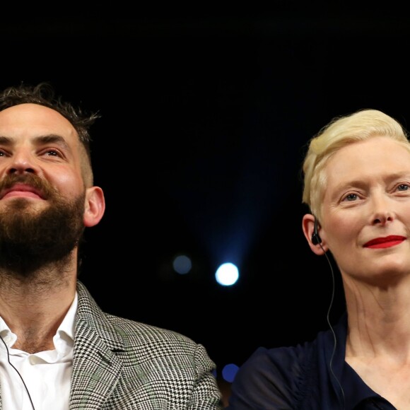Sandro Kopp, Tilda Swinton - Cérémonie d'ouverture du Festival Lumière 2017 au cours de laquelle Eddy Mitchell a reçu un hommage à Lyon, le 14 Octobre 2017 © Dominique Jacovides/Bestimage