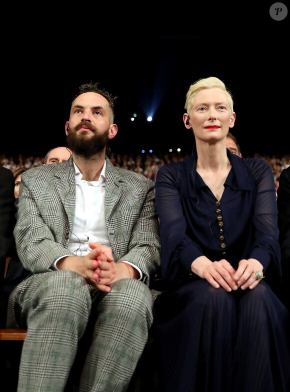Sandro Kopp, Tilda Swinton - Cérémonie d'ouverture du Festival Lumière 2017 au cours de laquelle Eddy Mitchell a reçu un hommage à Lyon, le 14 Octobre 2017 © Dominique Jacovides/Bestimage