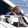Exclusif - Chloe Green et son compagnon Jeremy Meeks profitent d'une journée ensoleillée sur le "Lionheart" au large de Monaco, le 5 octobre 2017.