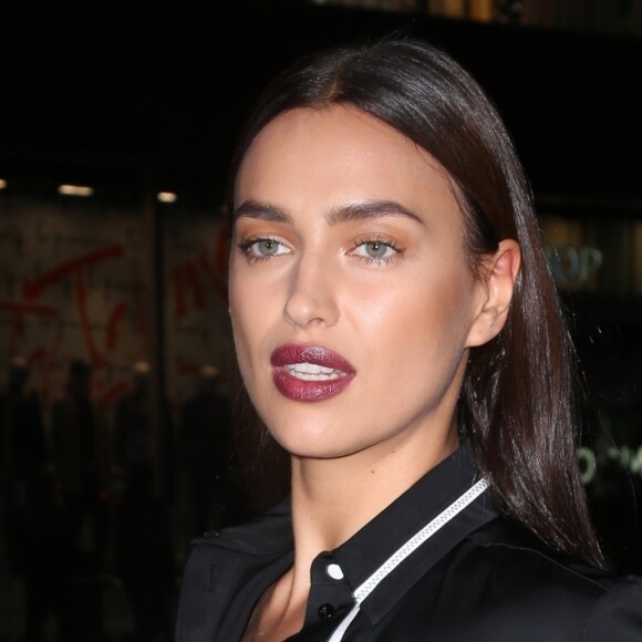 Irina Shayk - Soirée d'ouverture du nouveau magasin Intimissimi à New York, le 18 octobre 2017.