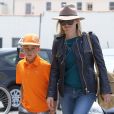 Reese Witherspoon est allée déjeuner avec son mari Jim Toth et ses enfants Ava et Deacon à Brentwood, le 18 avril 2014