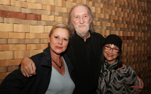 Exclusif - Dorothée (Frédérique Hoschedé), François Corbier et Ariane Carletti lors de la projection du film documentaire de F. Letot "Corbier, des traces dans la mémoire des masses" au lendemain du 73ème anniversaire du chanteur Alain Roux, dit Corbier à Paris le 18 Octobre 2017. Une façon aussi de célébrer les 30 ans du Club Dorothée (émission de télévision française destinée à la jeunesse et diffusée sur la chaîne télévisée TF1 du 2 septembre 1987 au 30 août 1997 et produite par AB Productions.) © Denis Guignebourg/Bestimage